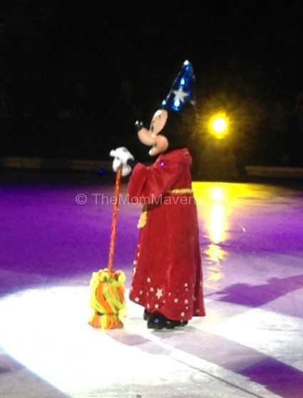Disney on Ice Sorcerer Mickey