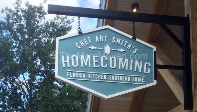 Checf Art Smith's Homecoming Restaurant at Disney Springs is a fresh and delicious addition to Walt Disney World. 