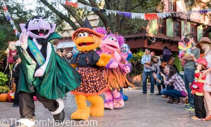 Busch Gardens Tampa Bay welcomes back Sesame Street® Kids’ Weekends this October, with an extended four weeks of Halloween fun each Saturday and Sunday