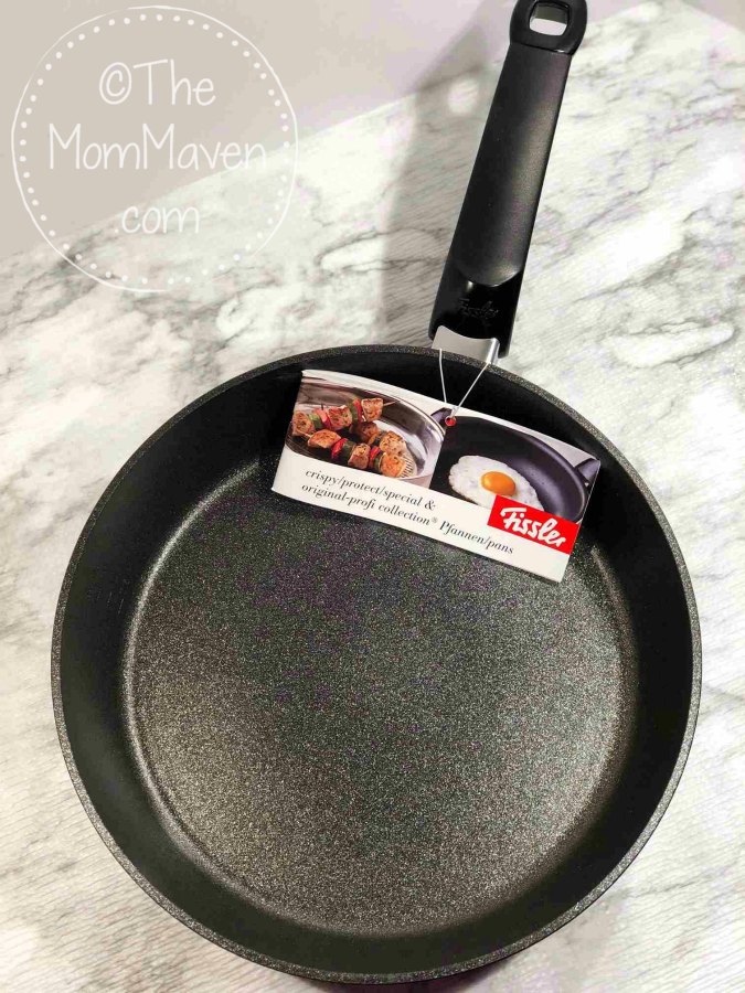 The Adament Comfort pan features a very good non-stick surface that will not scratch if you use metal utensils!