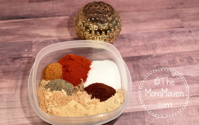 Spicy Dry Rub Recipe For Chicken Or Pork - The Mom Maven